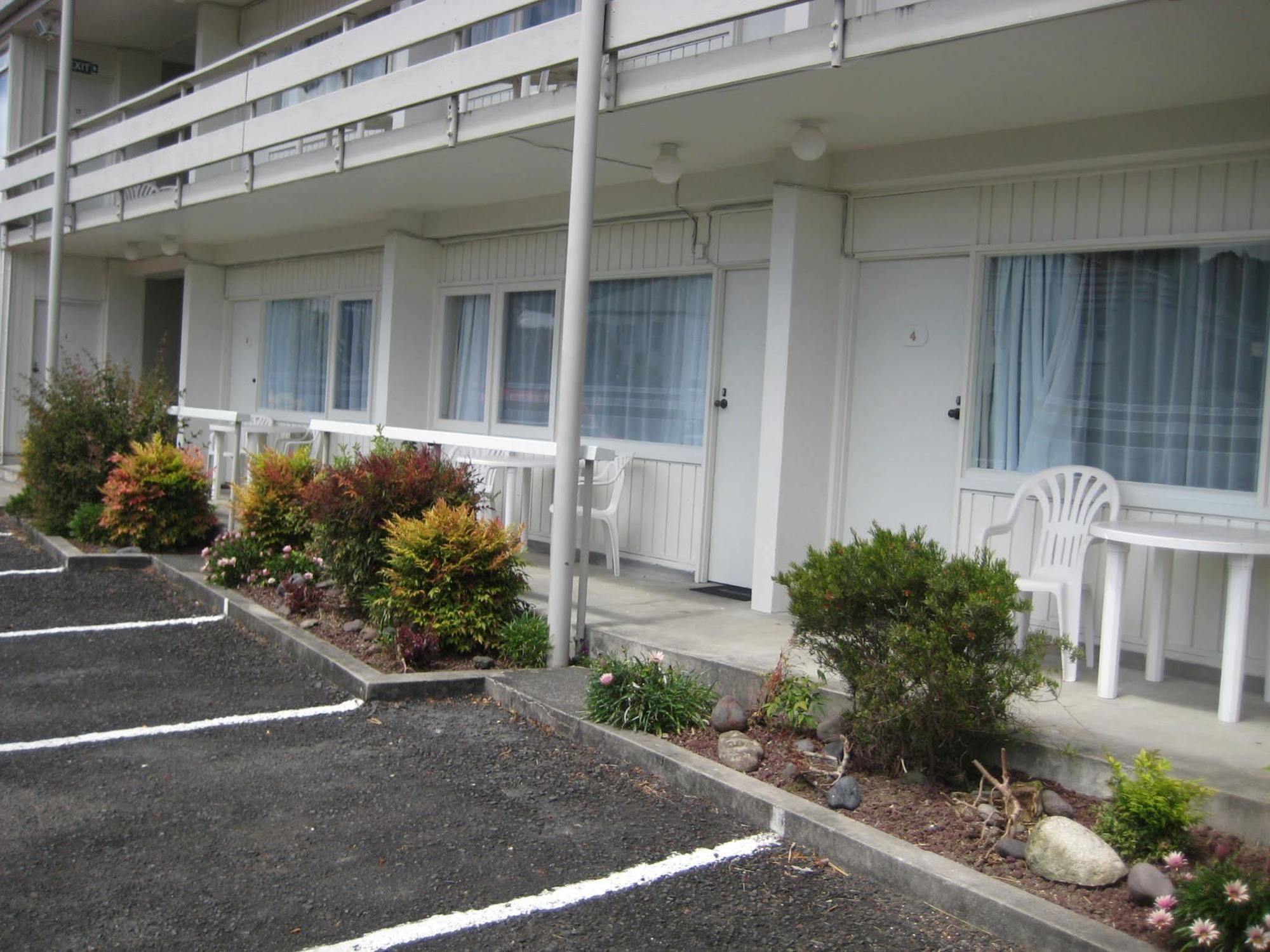 Alexander Motel Таумаруни Экстерьер фото